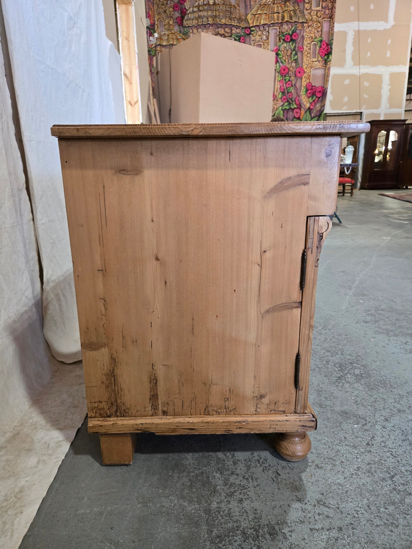 Late 1800s German pine buffet