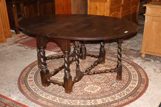 Oak Oval Gateleg Table