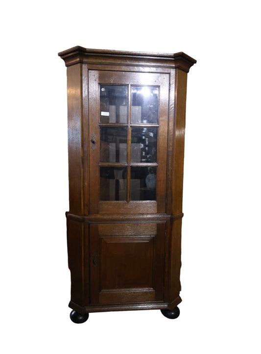 Oak Corner Cabinet 1900 Holland