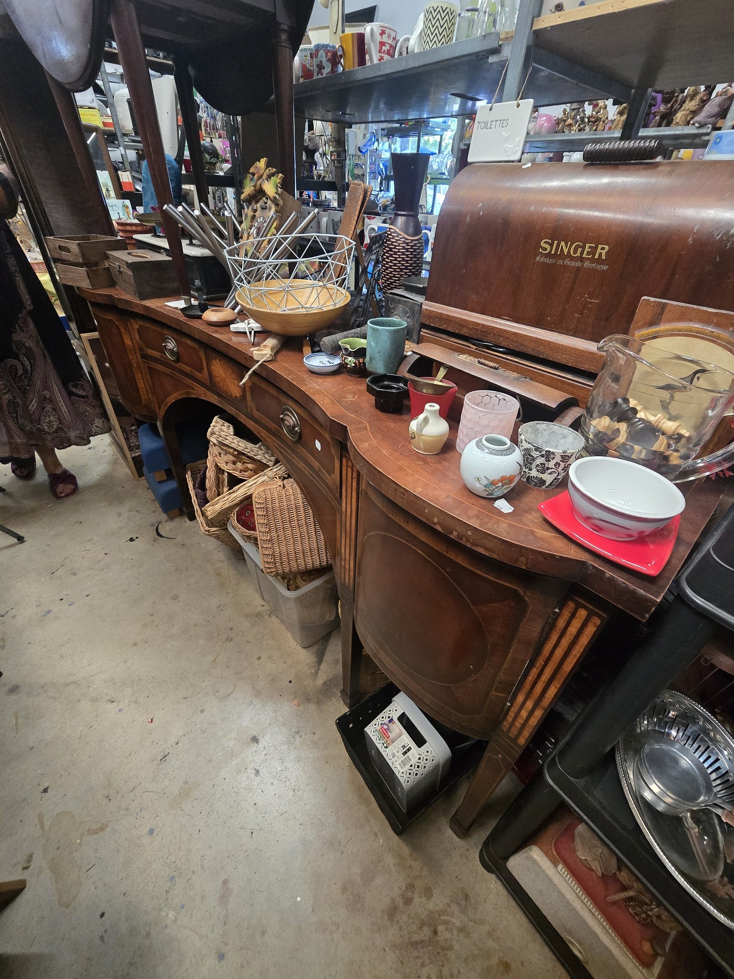 1920s French Neoclassical Mahogany Inlaid Sideboard / Console