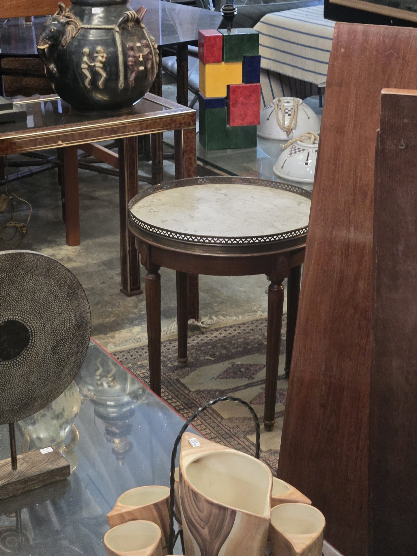 Early 20th-Century French Marble-Top Side Table with Pierced Brass Gallery
