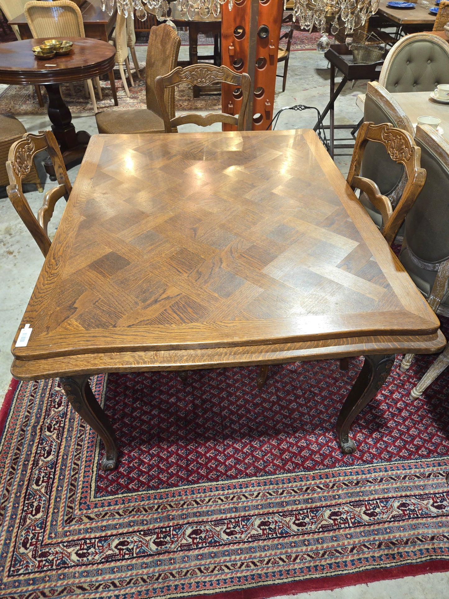 Early Century L15 Oak Draw Leaf Table with Parquet Inlay