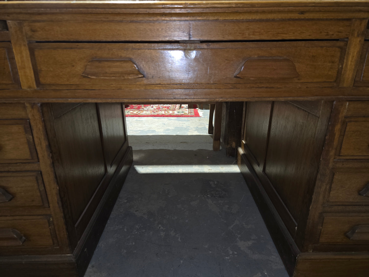 Oak Partners Desk