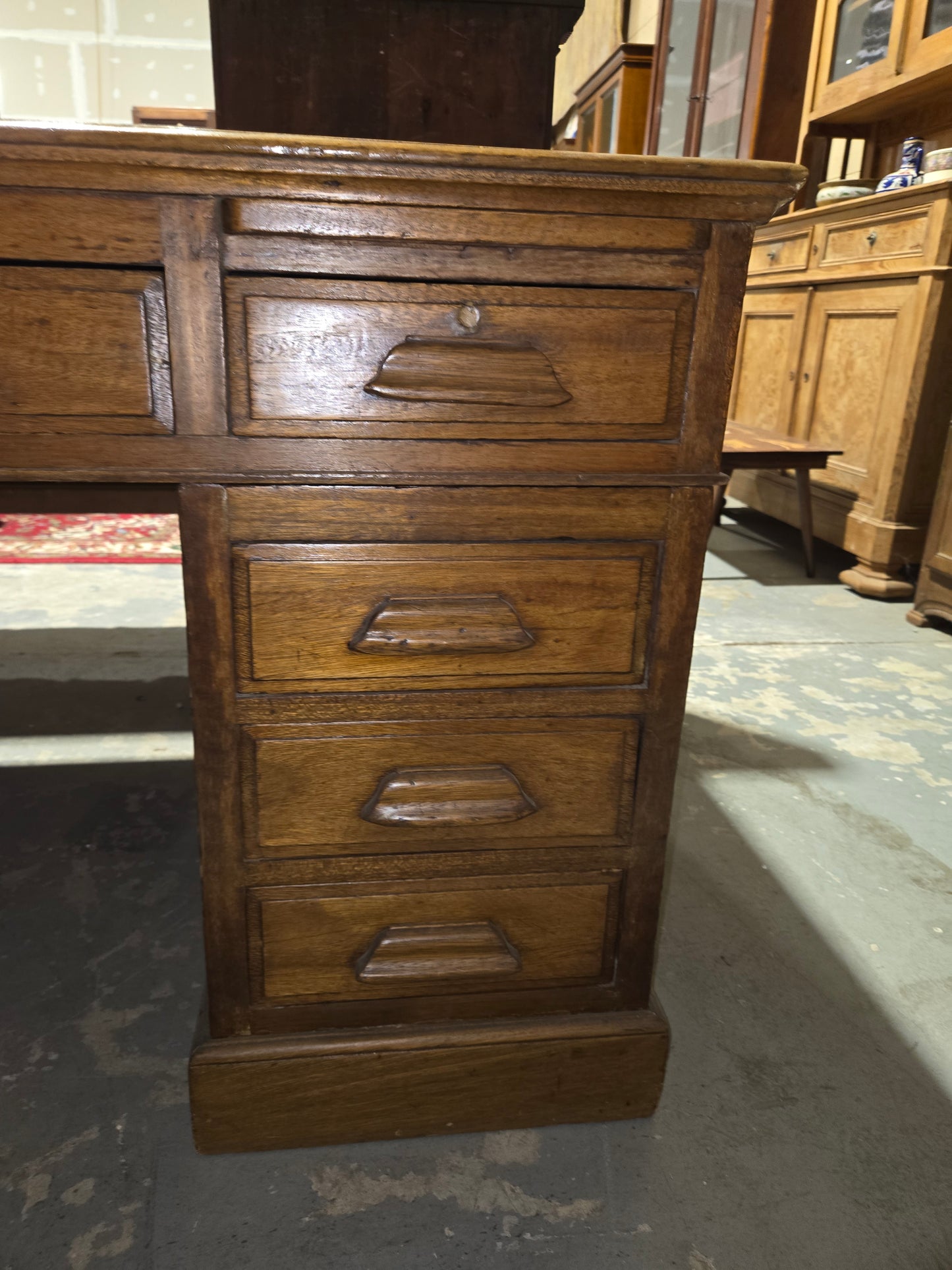 Oak Partners Desk