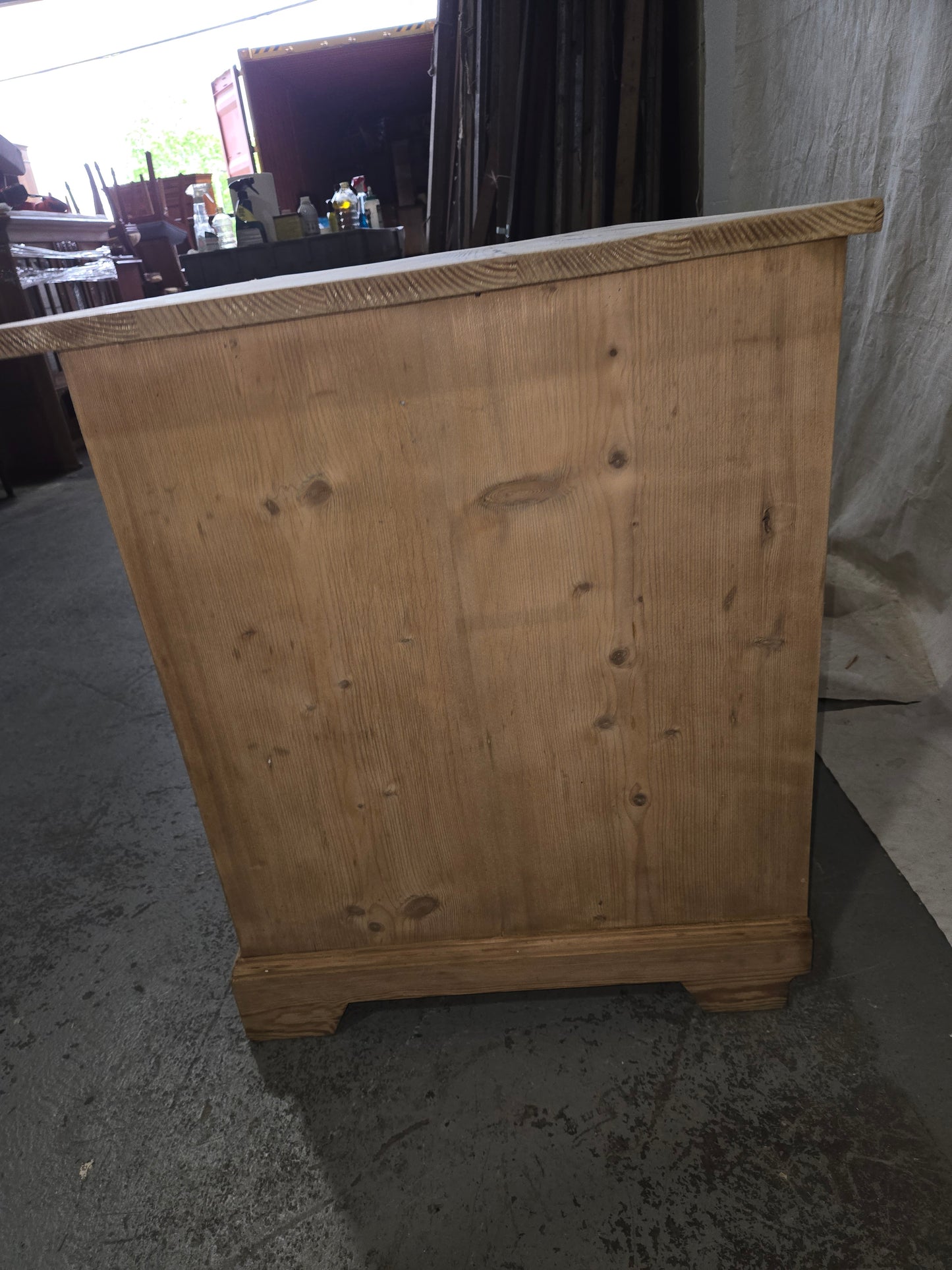 Early 1900s French pine commode