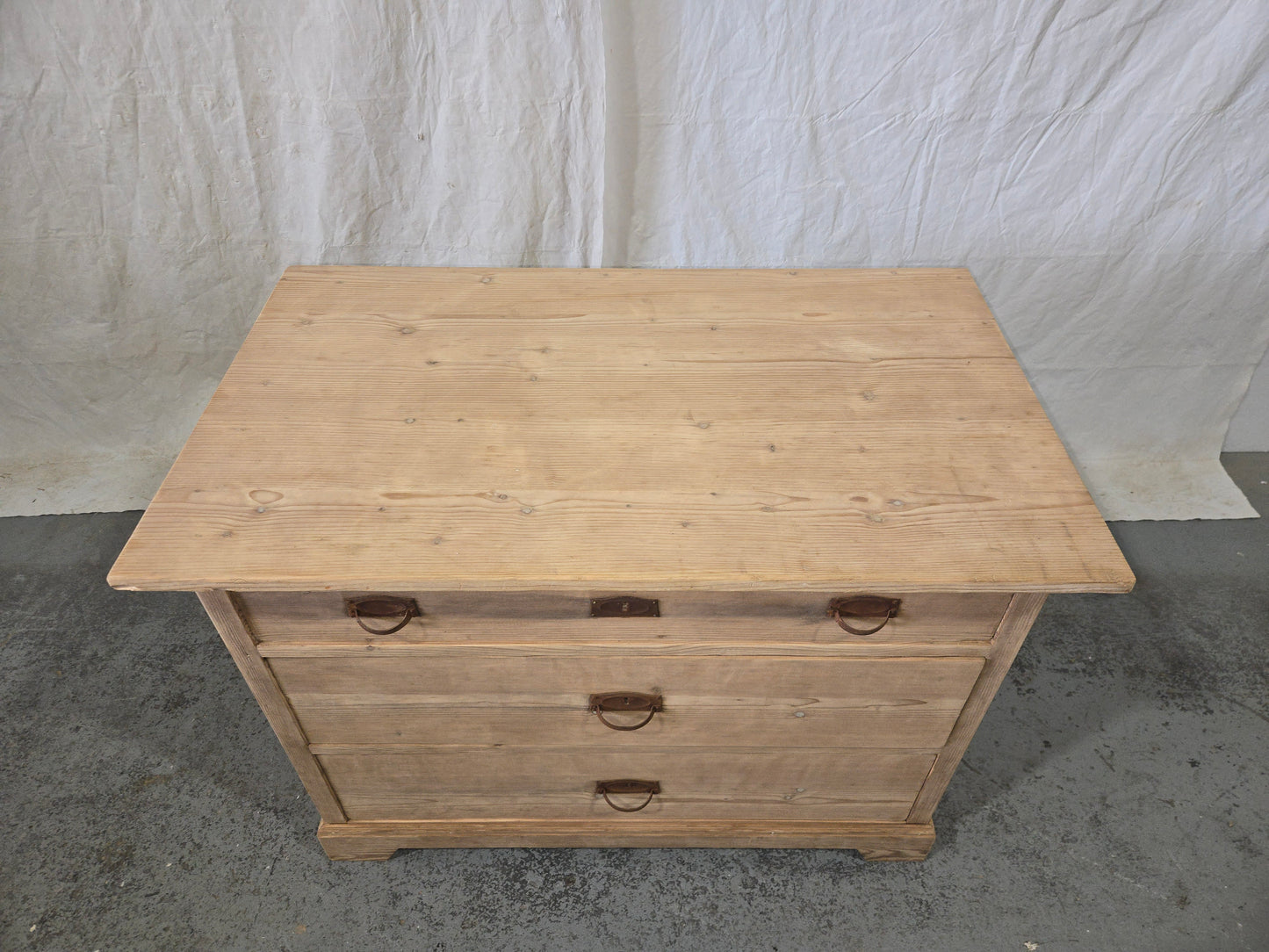 Early 1900s French pine commode