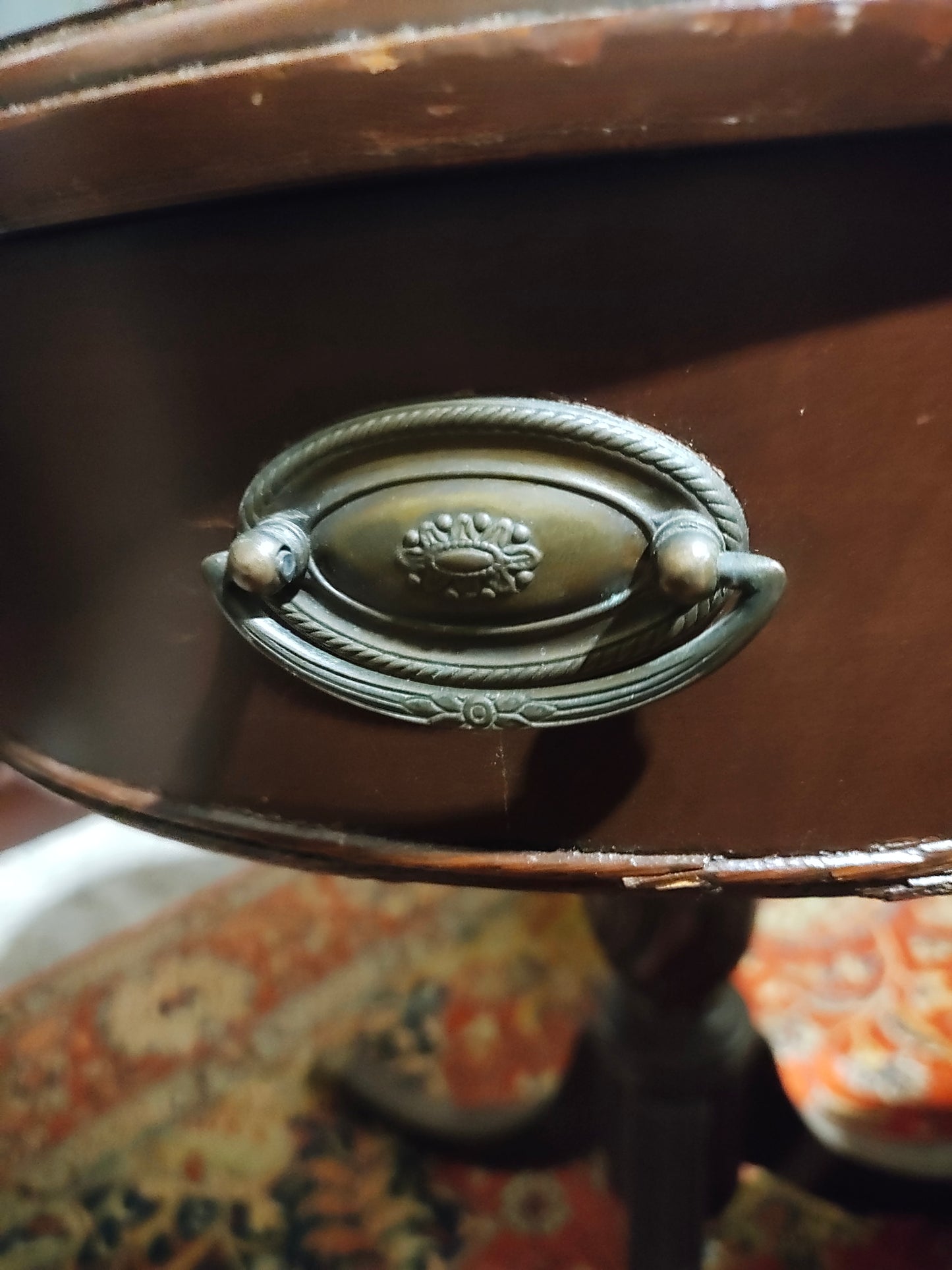 Early 1900s Duncan Phyfe side table