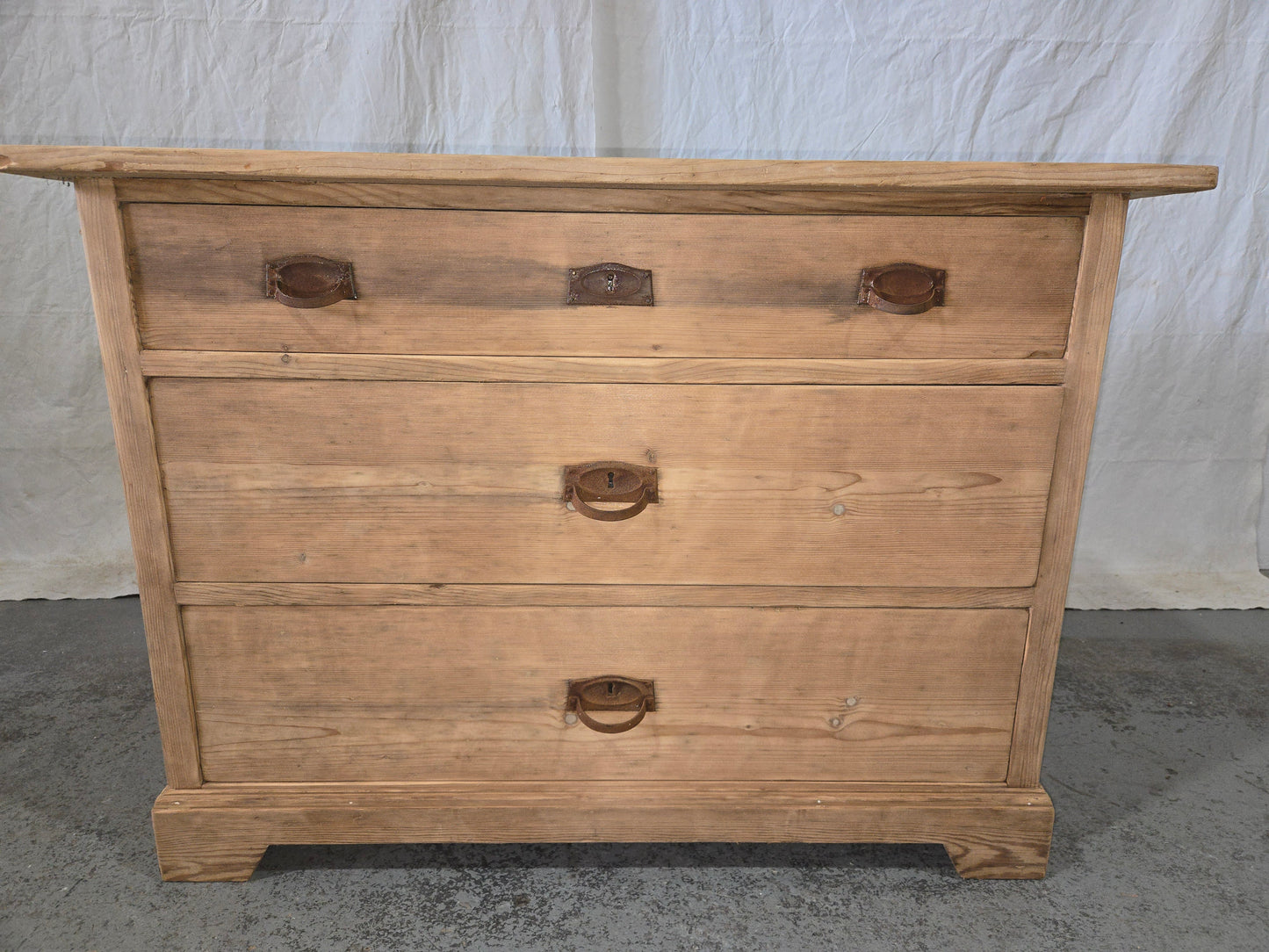 Early 1900s French pine commode