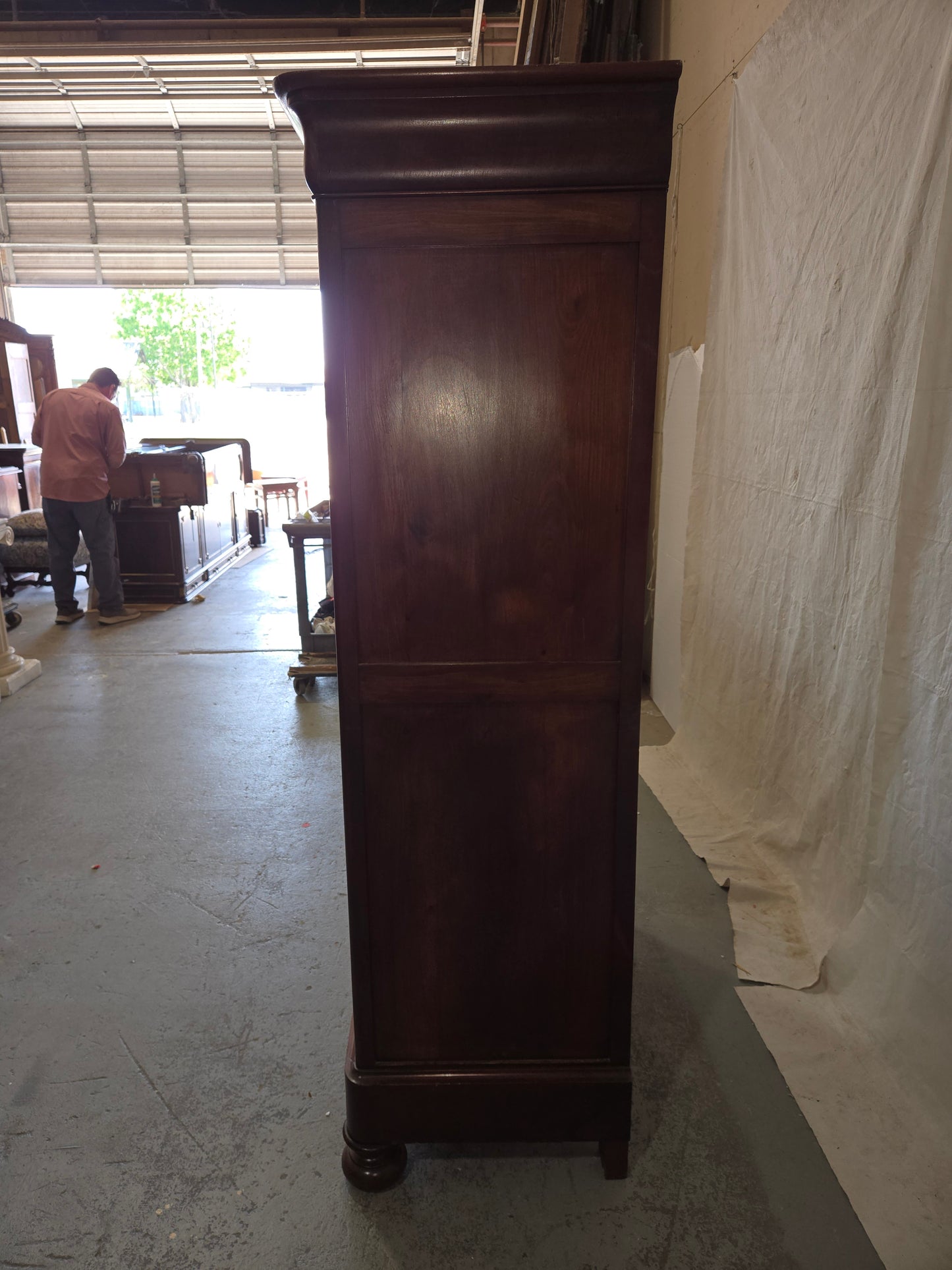 Mid 1800s LPH mahogany armoire