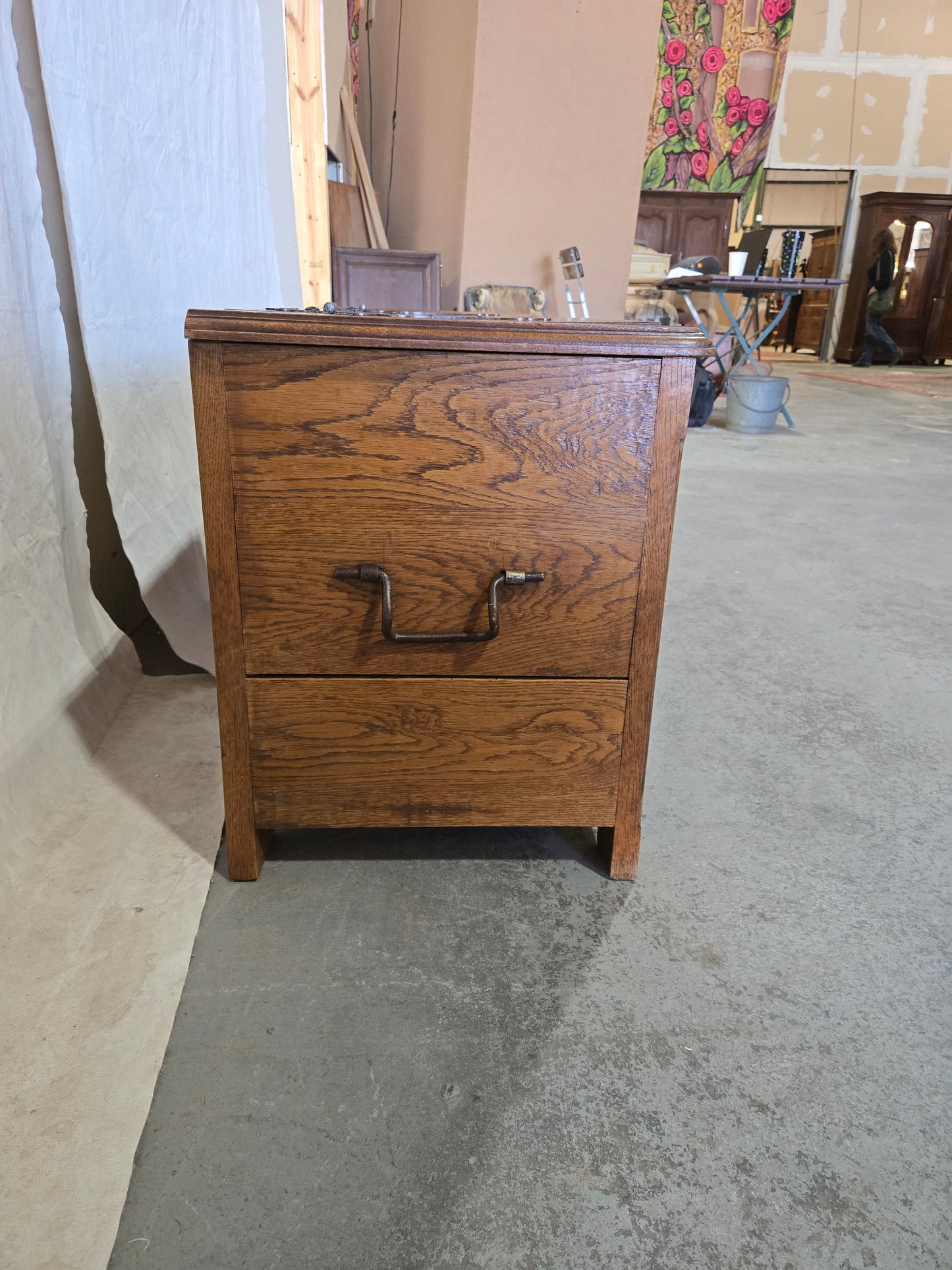 Late 1800s OAK TRUNK