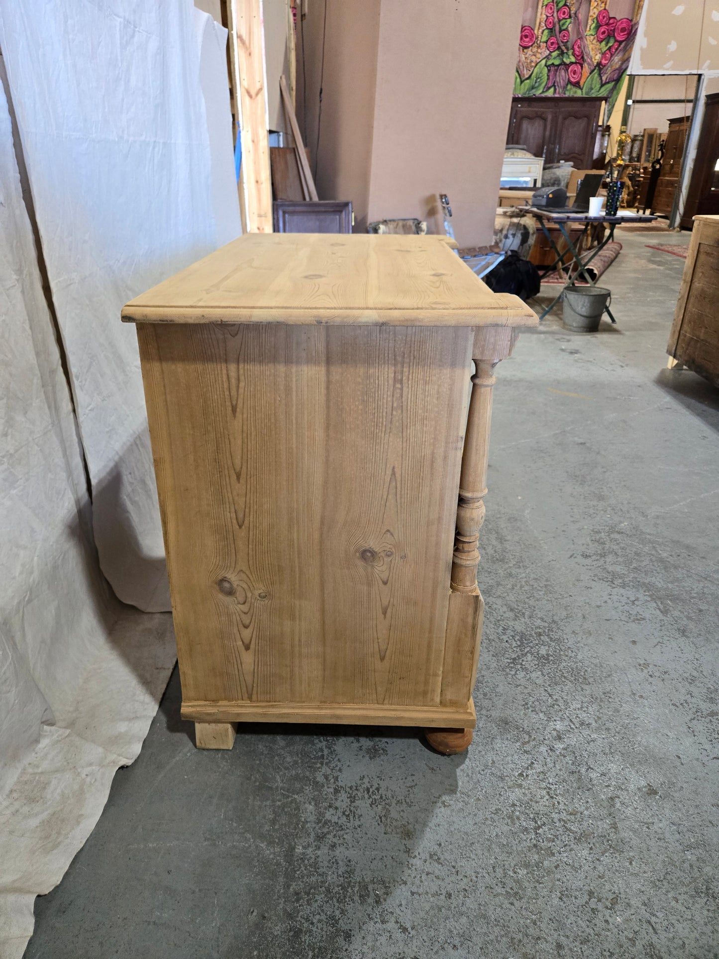 Late 1800s LPH commode