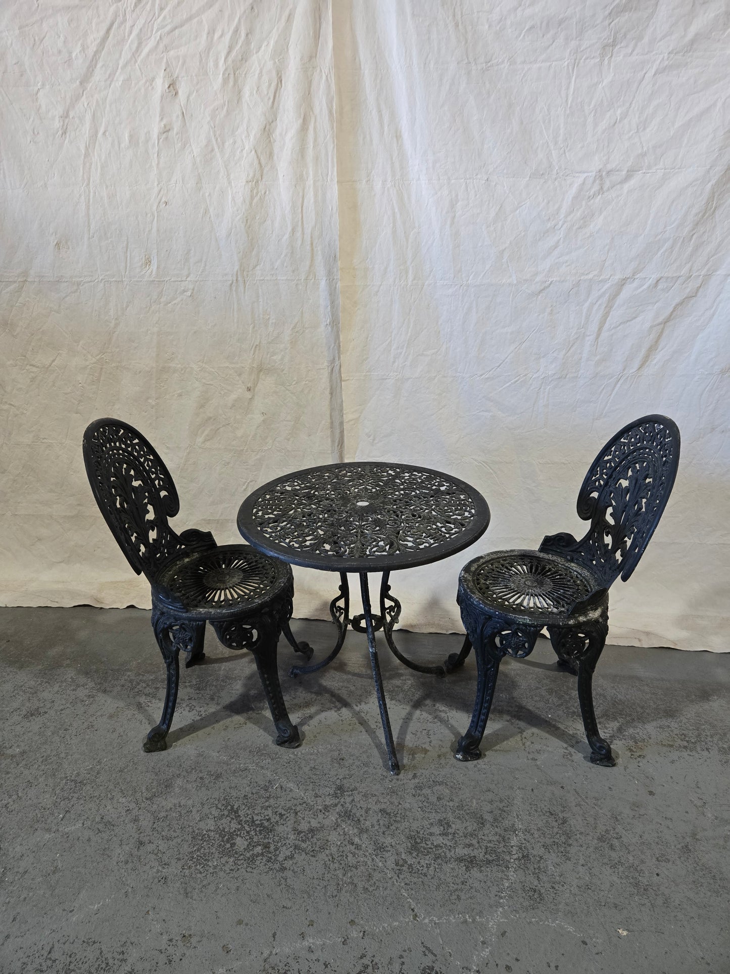 Early century GARDEN SET TABLE+2CHAIRS