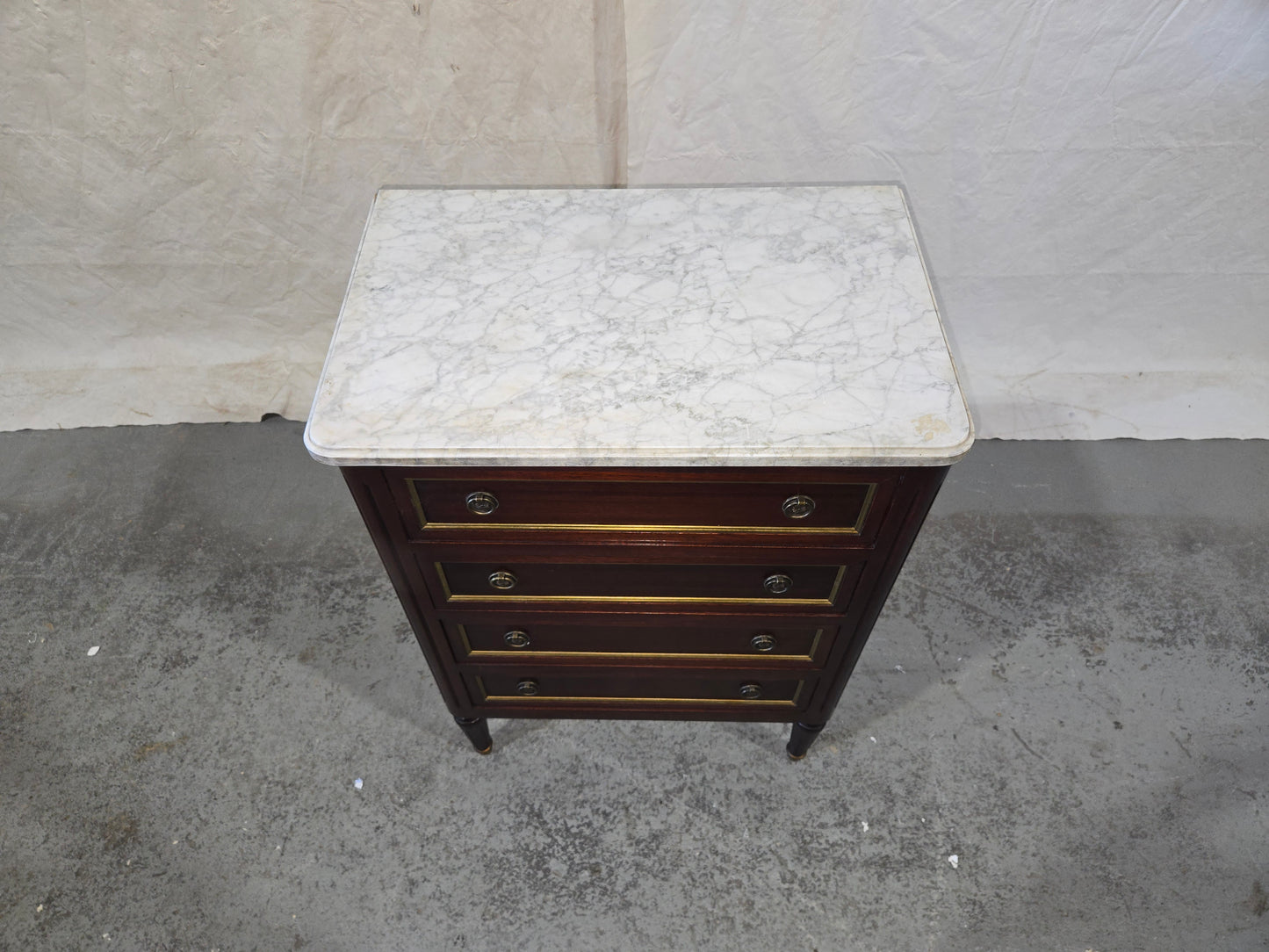 Early century LXVI petite commode