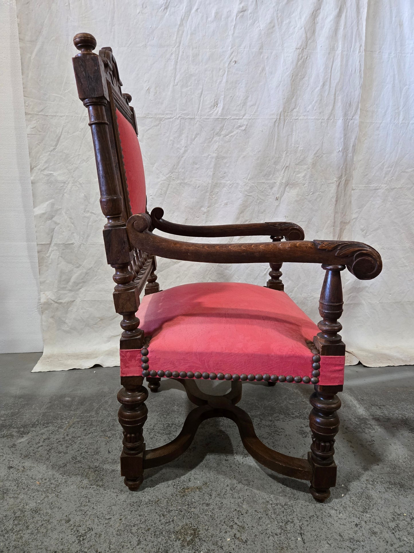 Pair of Late 1800s Baronial armchairs