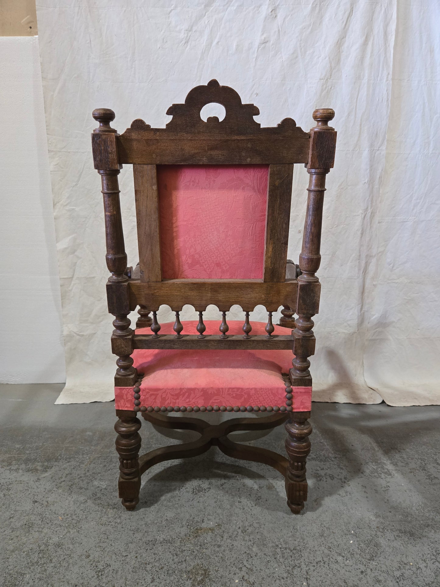 Pair of Late 1800s Baronial armchairs