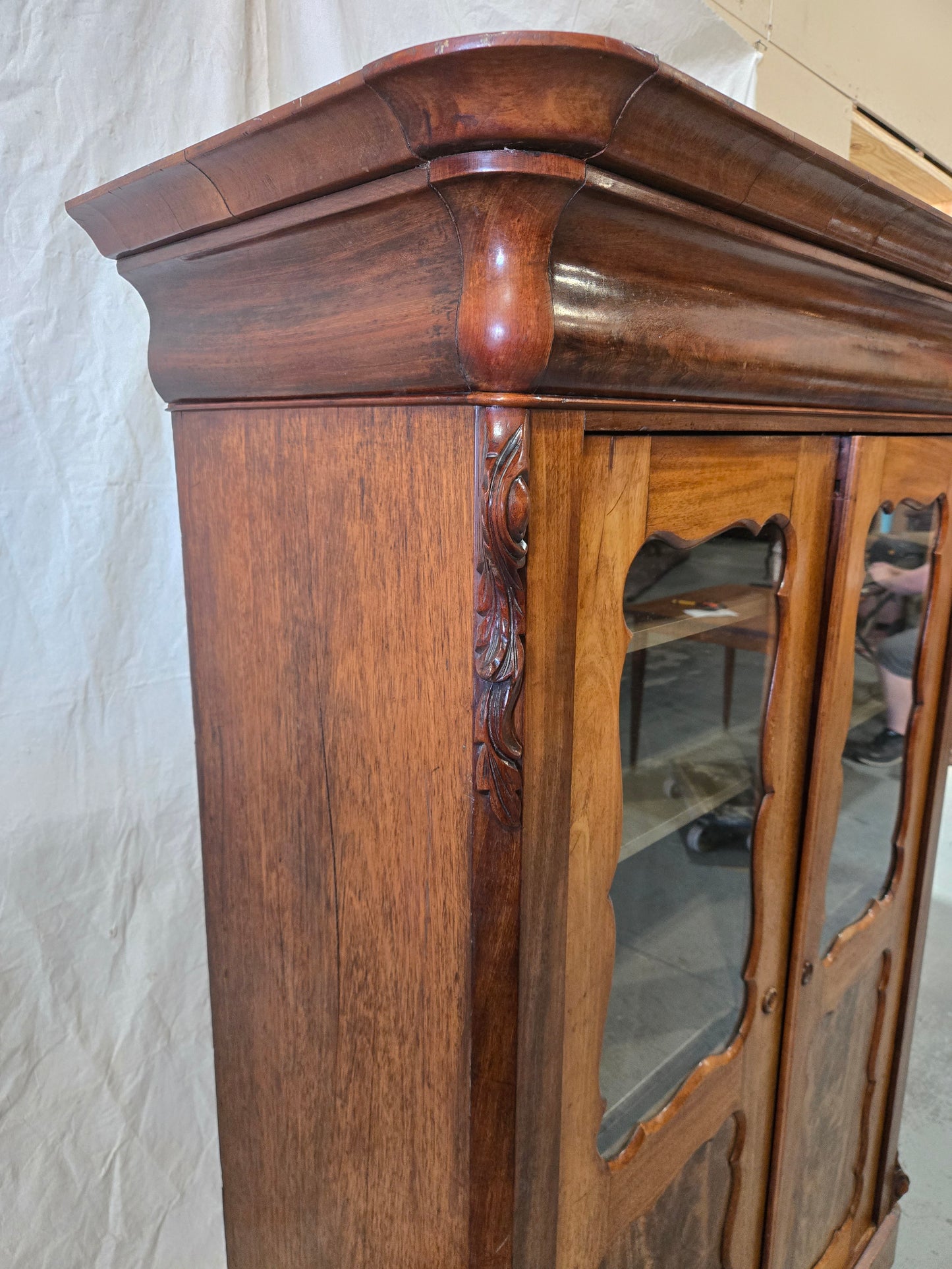 Late 1800s mahogany Louis Phillippe vitrine