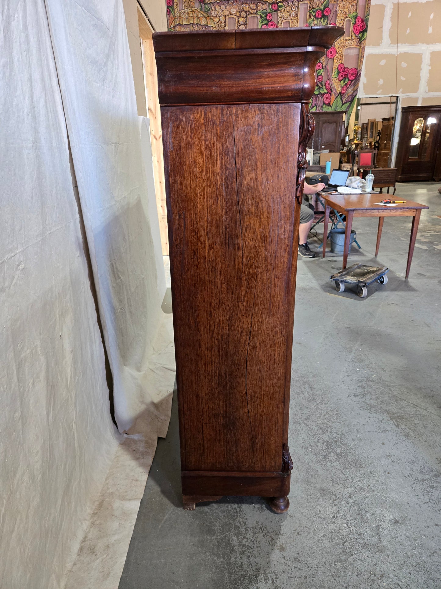 Late 1800s mahogany Louis Phillippe vitrine