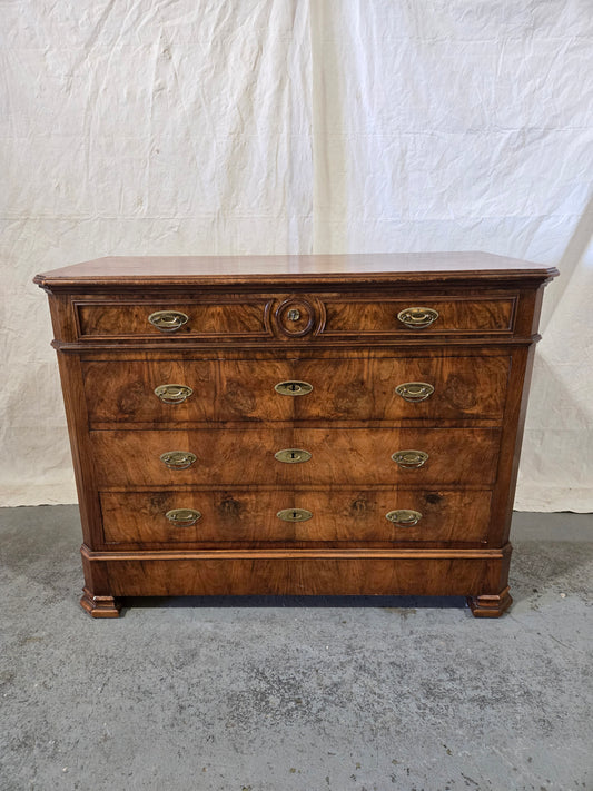 Mid 1800s Louis Phillippe burled walnut commode