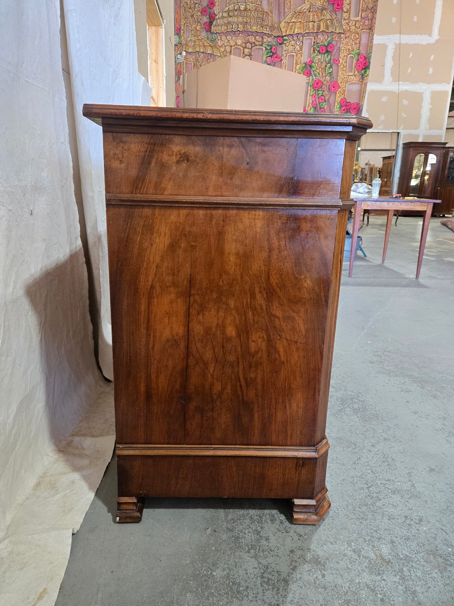 Mid 1800s Louis Phillippe burled walnut commode