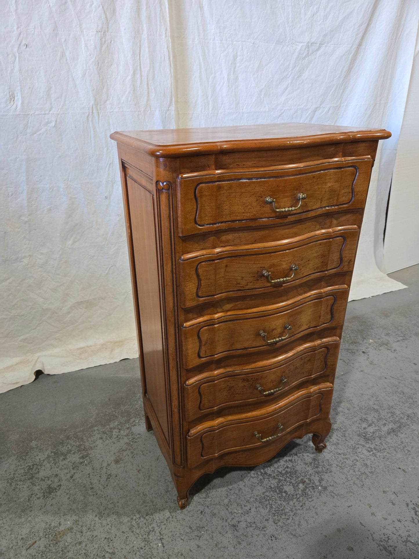 Early century Louis 15th commode