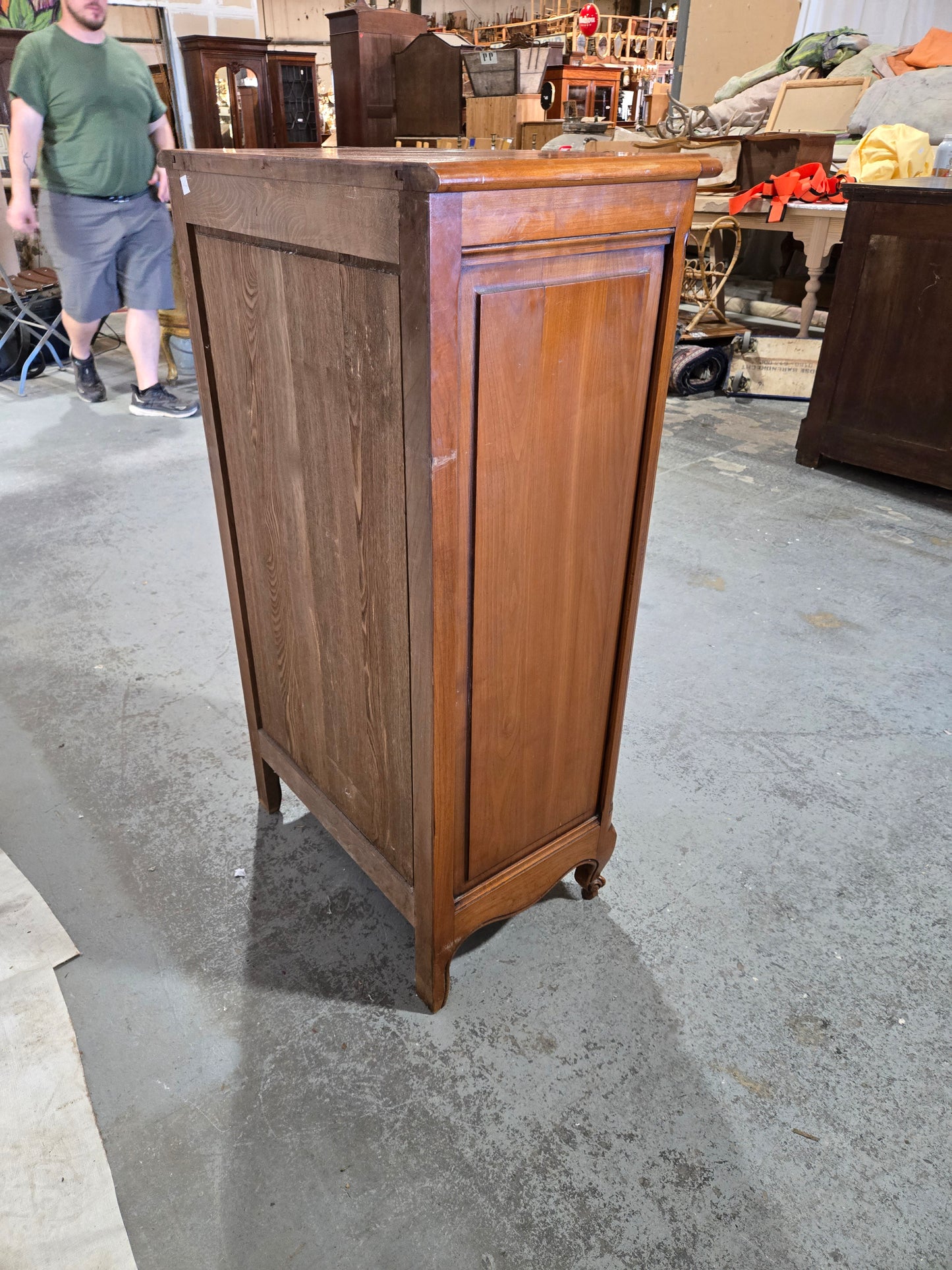 Early century Louis 15th commode