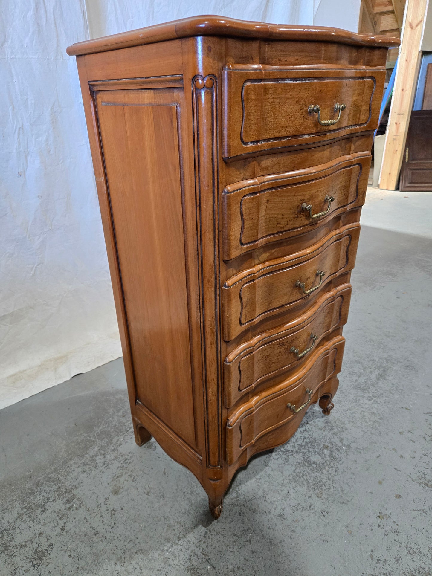 Early century Louis 15th commode