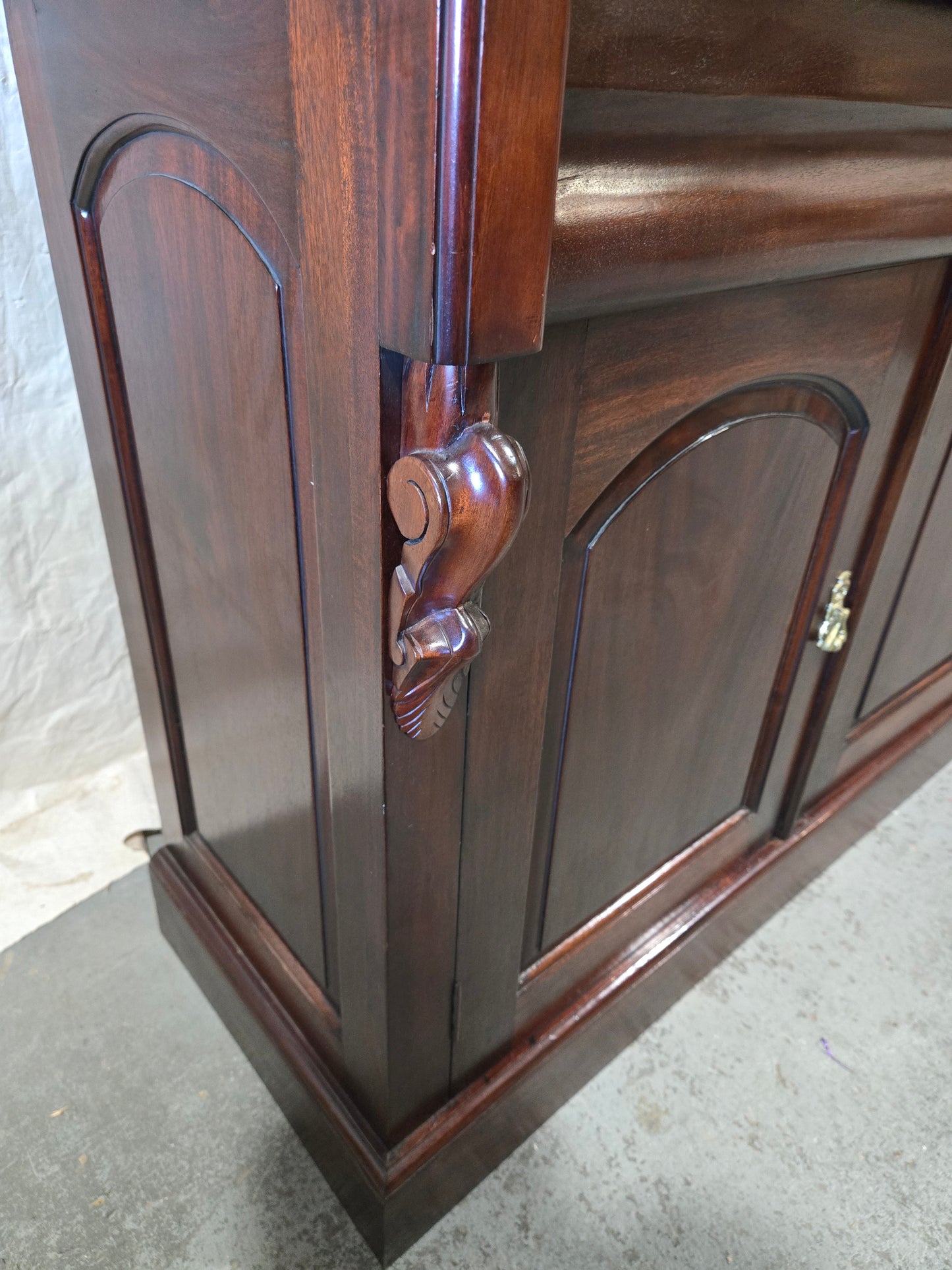 Early century LPH mahogany hutch