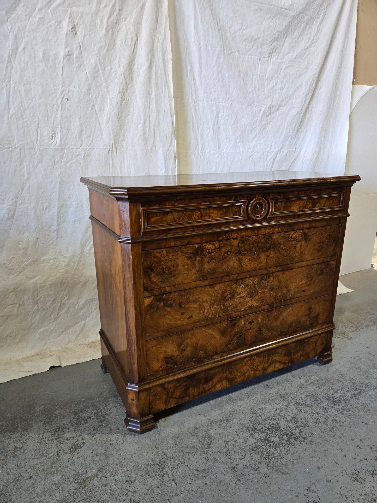 Late century LPH commode