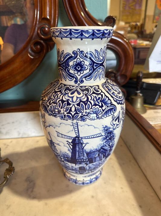 T Delft Vase