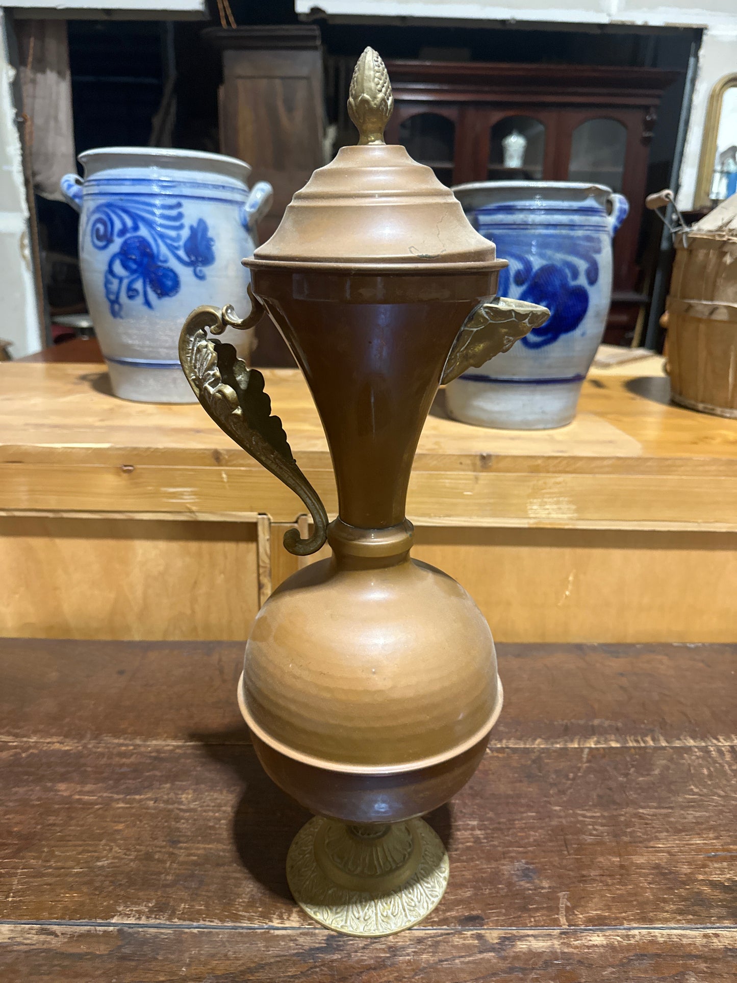Mantel Urn
