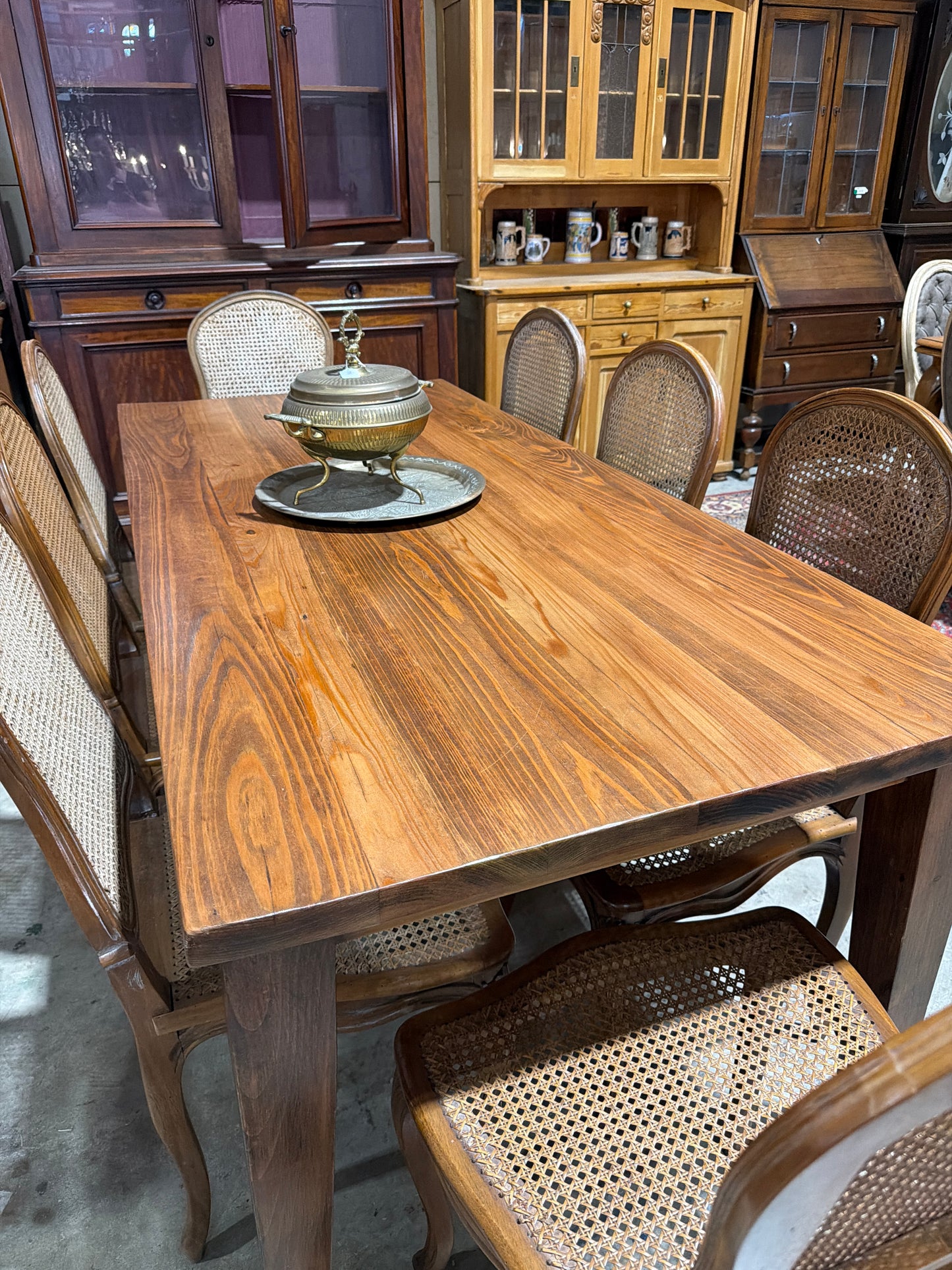 Knotty Pine Farm Table