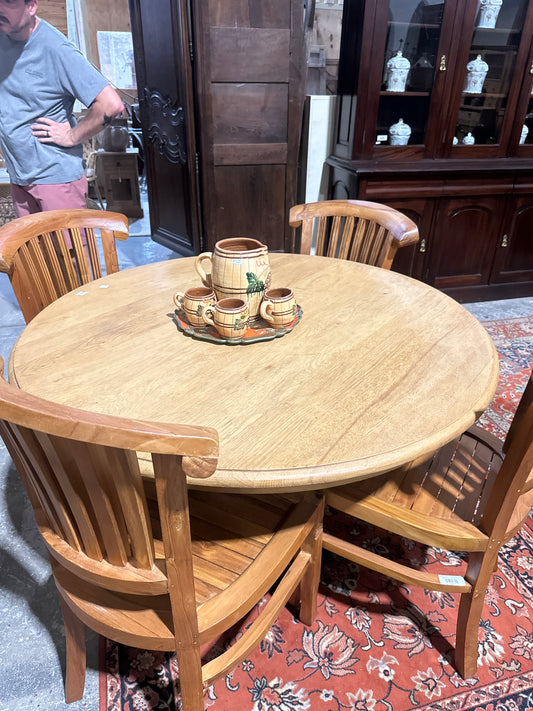 Round oak table mid century w iron base