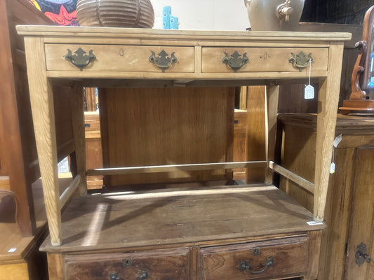 English Georgian Pine desk