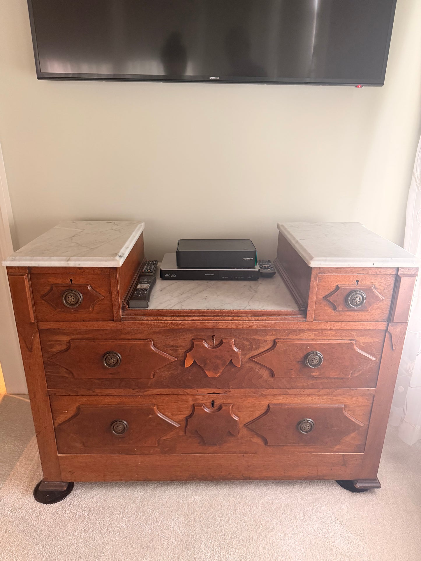 Antique Vanity W Mirror