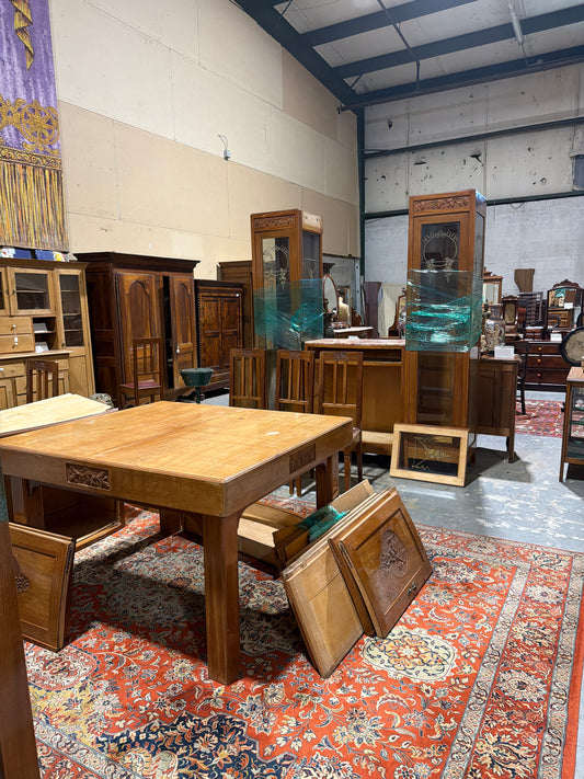 Italian Dining Room Suite