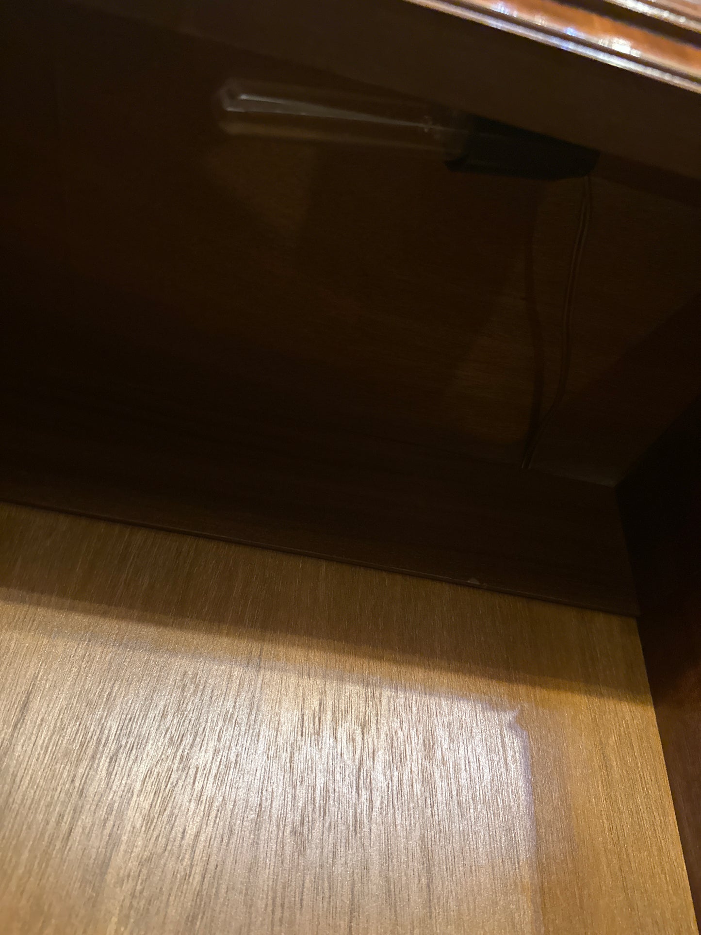 Mid 1900s Georgian mahogany breakfront China cabinet