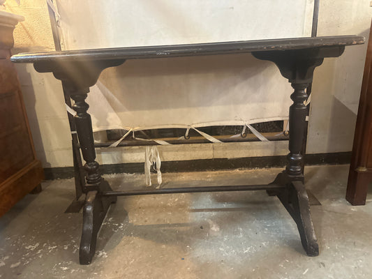 19th century Belgium Bar Table