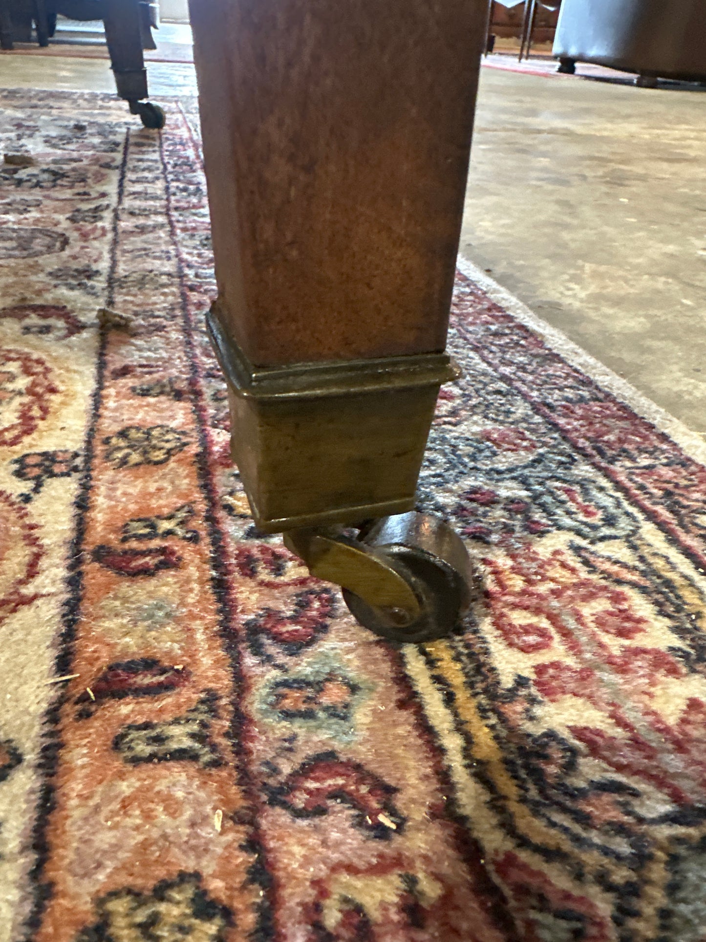 Mid 1800s American Drop Leaf Table