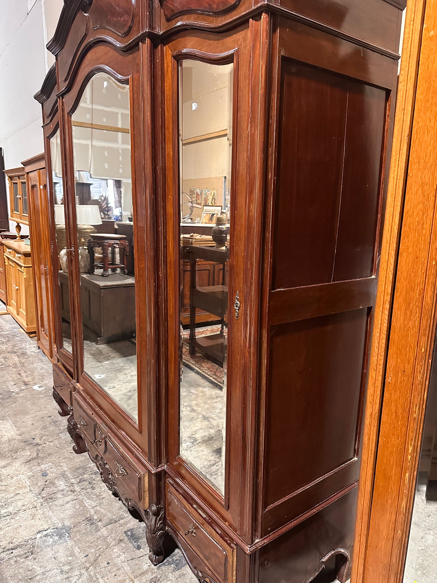 Late 19th century LXV 3 mirrored armoire