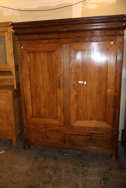 Louis Phillip Oak 2Door Armoire