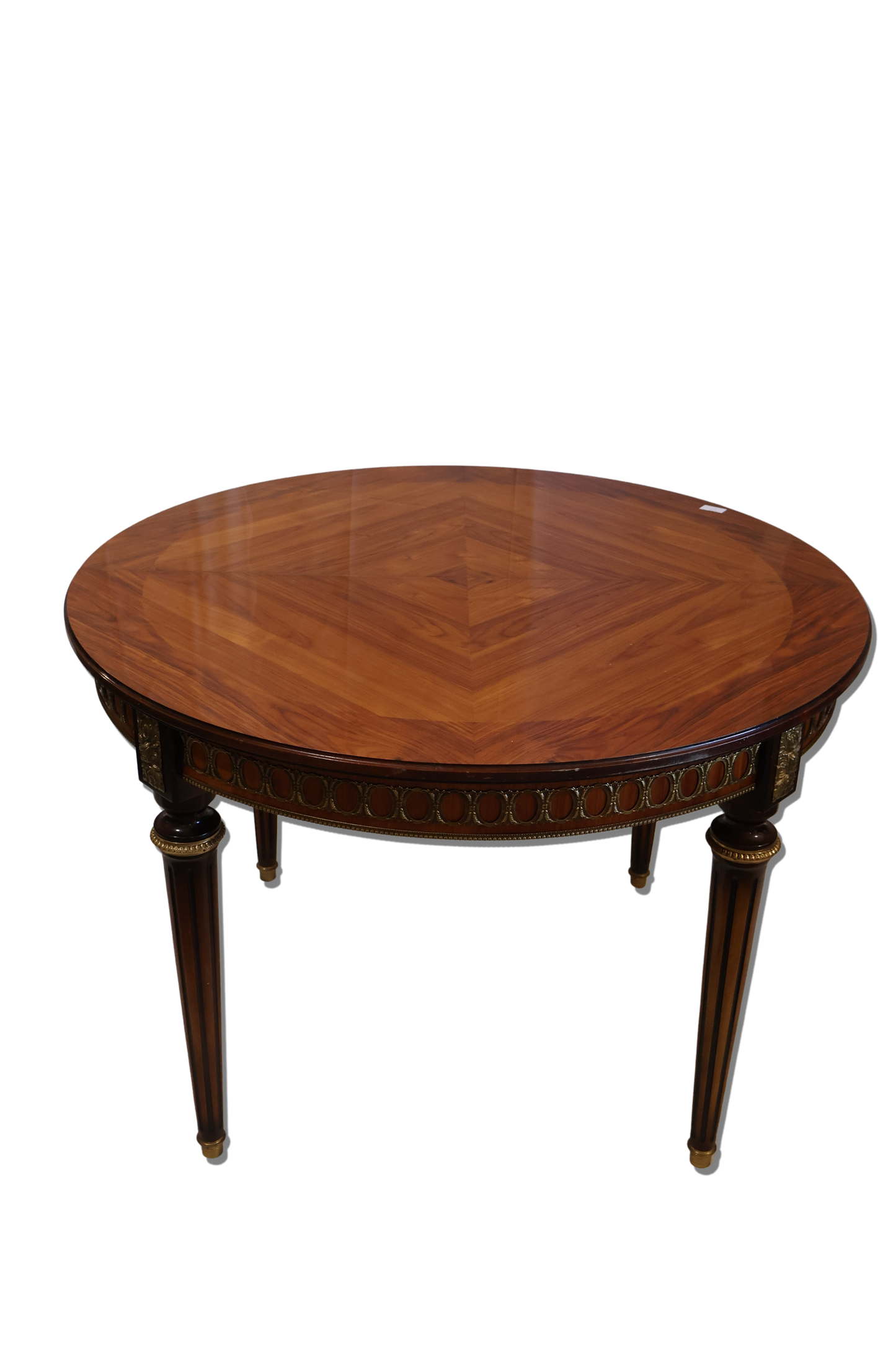 1970's L16th Maple Round Table with Leaf