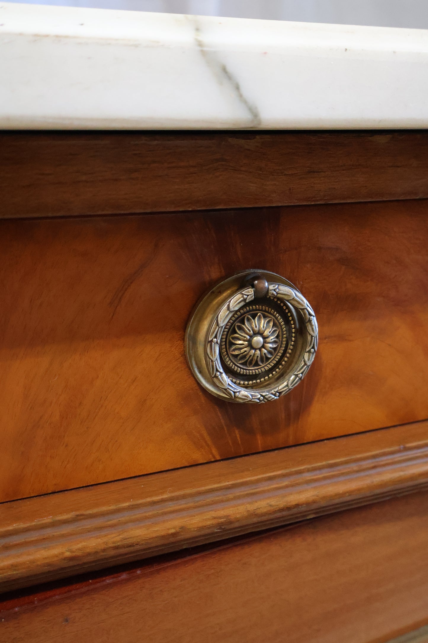 Mid Century L16th Mahogany Sideboard