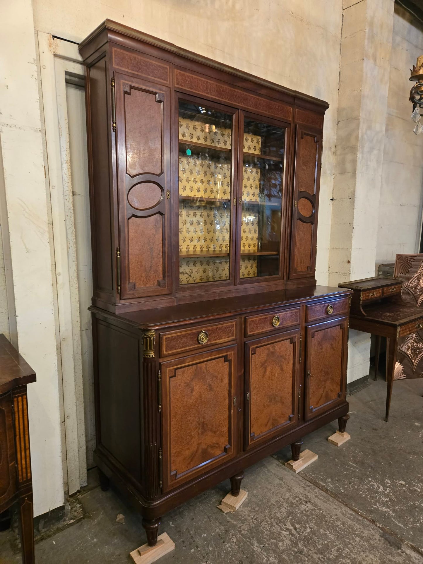 Antique 1850s French Walnut Buffet Deux-Corps with Glazed Upper Cabinet