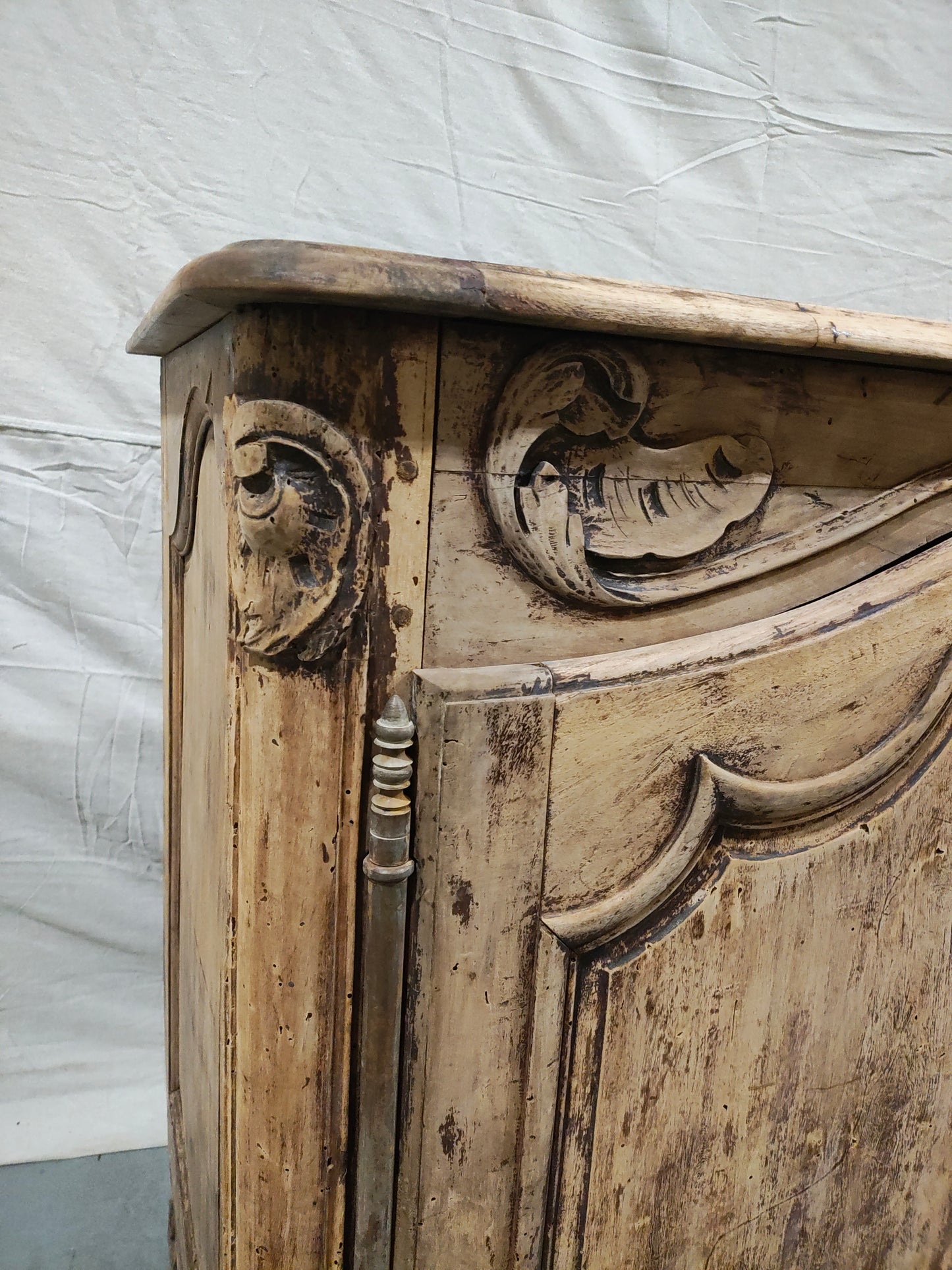 Late 19th Century French Louis XV Provincial Buffet with Pierced Rococo Apron