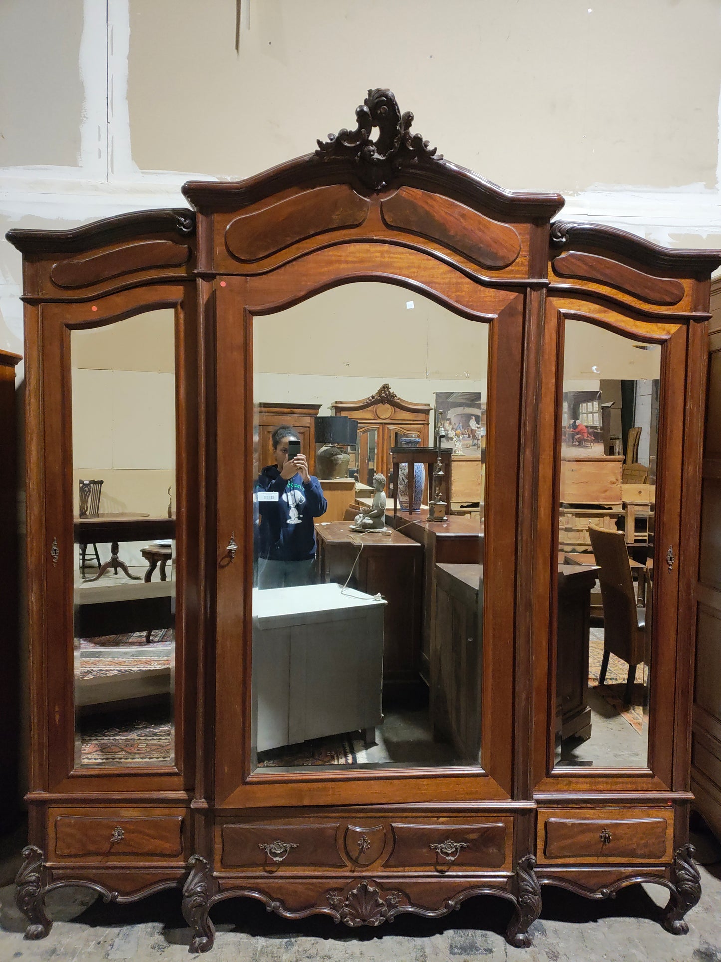 Late 19th century LXV 3 mirrored armoire