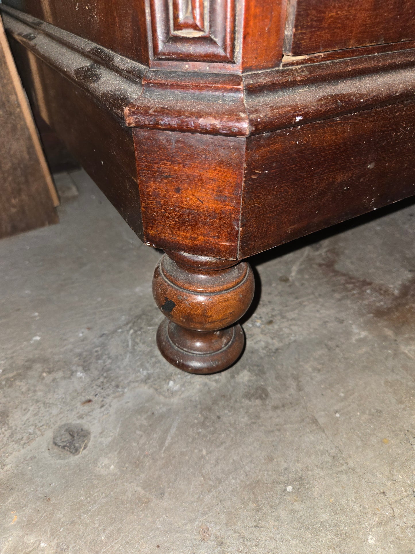 Late 1800s Rococo Vanity