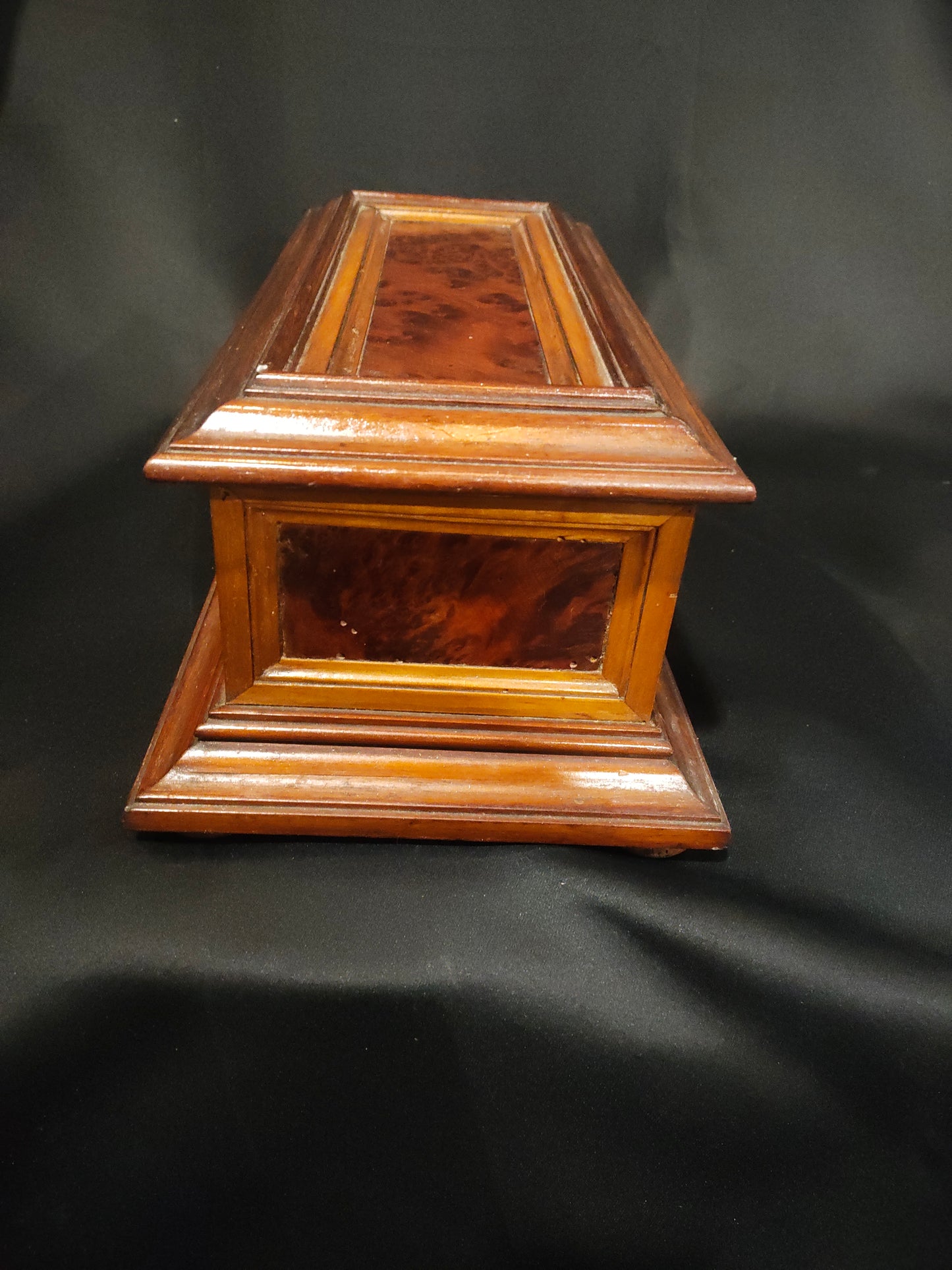 Victorian Burl Veneer Jewelry or Document Casket Box