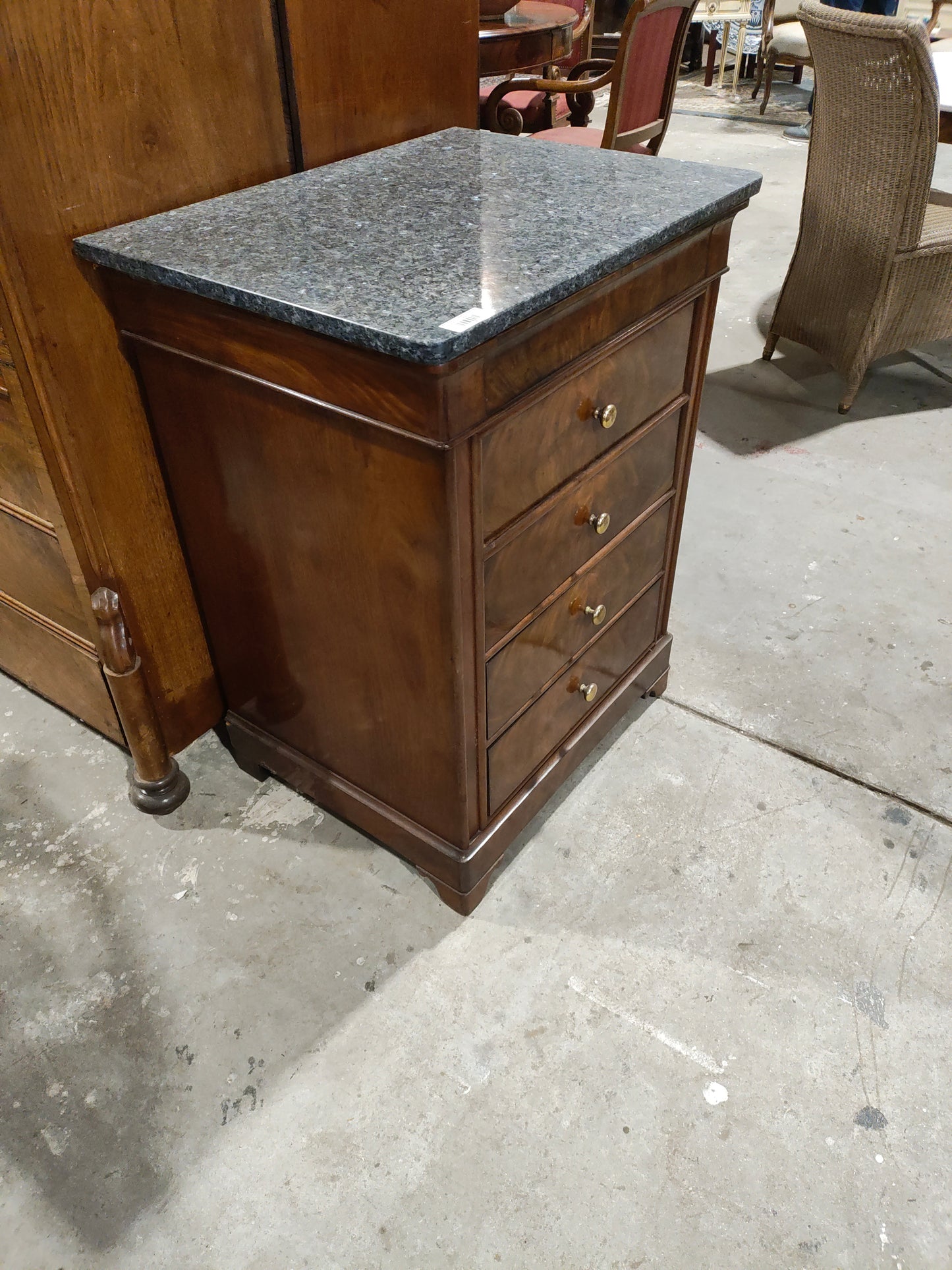 Mid 1900s LPH walnut commode
