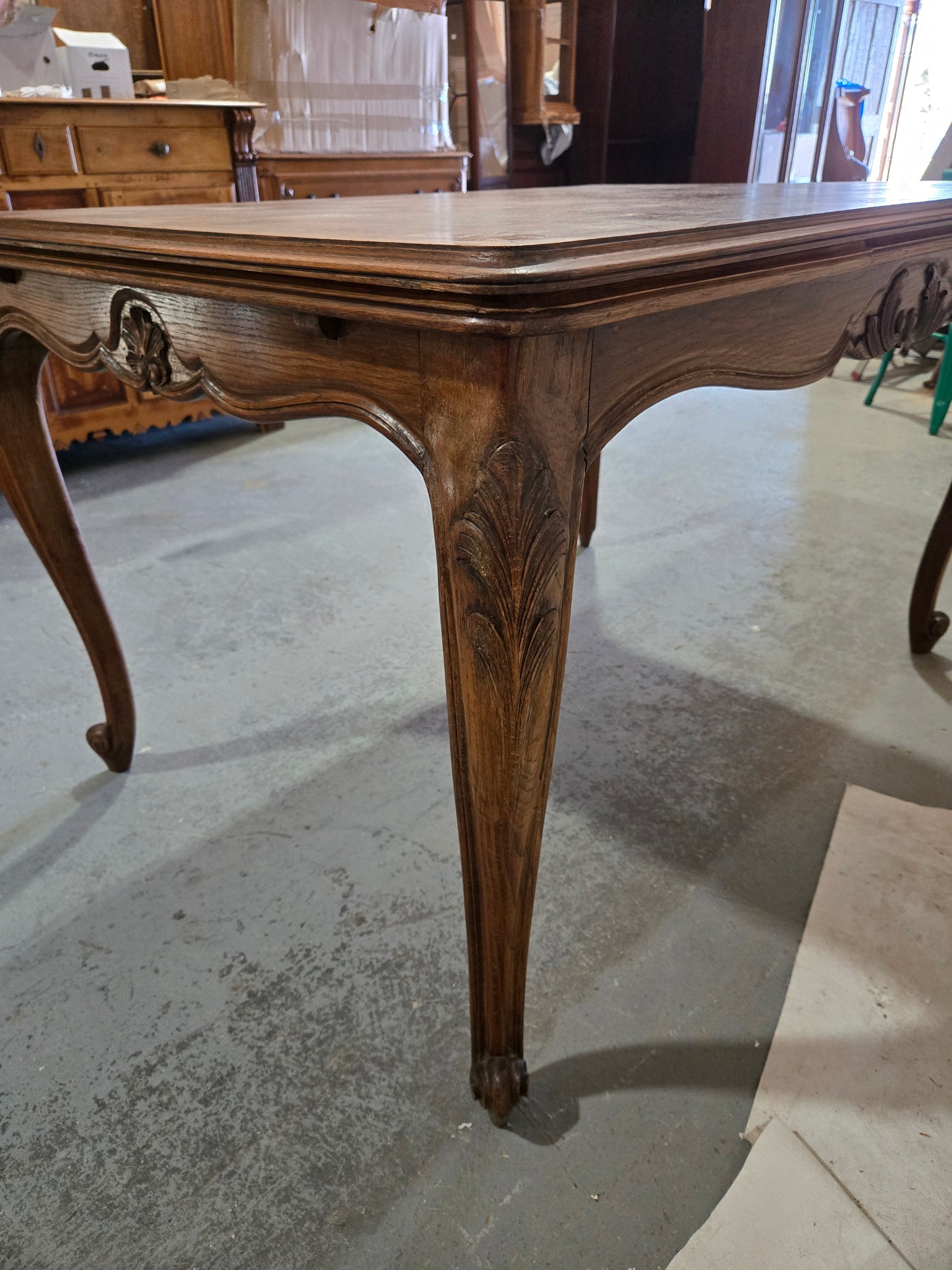 Early Century Louis XV draw leaf table