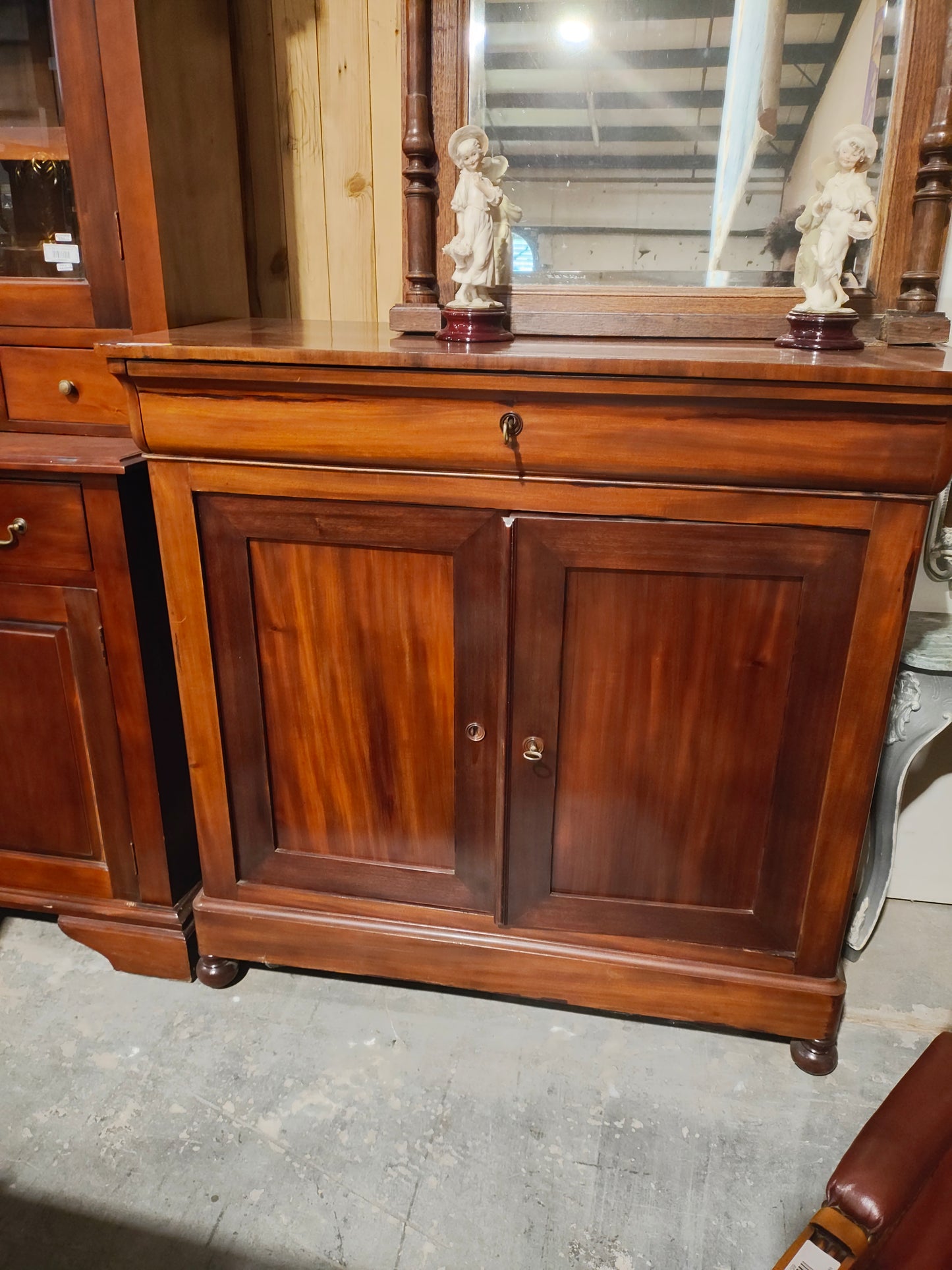 Mid 1800s LPH mahogany buffet